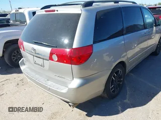 2006 Toyota Sienna XLE with VIN 5TDZA22C06S532006, listed as a IAAI auction lot 41842231 with 1 mi miles. Bid and sale history available at carsss.com. Image 4.