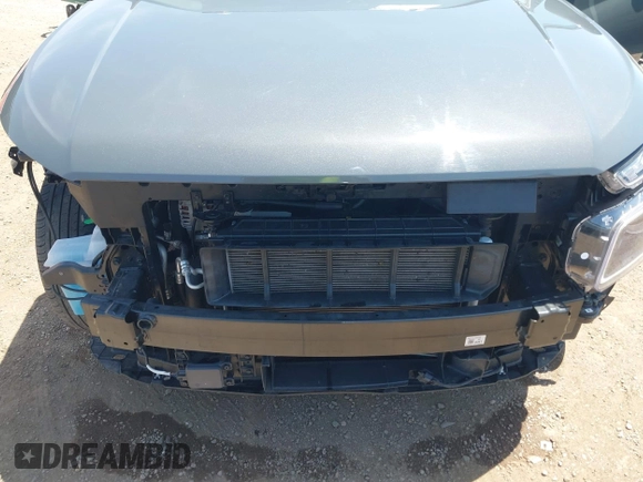 2023 Hyundai Venue SEL with VIN KMHRC8A30PU261651, listed as a IAAI auction lot 42300142 with 23,698 mi miles and . Bid and sale history available at DreamBid. Image 6.