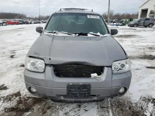 2007 Ford Escape Limited with VIN 1FMCU04157KA35034, listed as a Copart auction lot 86177794 with 215,888 mi miles and Salvage Title. Bid and sale history available at carsss.com. Image 5.