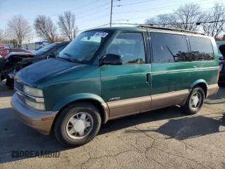1998 Chevrolet Astro with VIN 1GNDM19W8WB200244, listed as a Copart auction lot 48627765 with 122,384 mi miles and Clean Title. Bid and sale history available at carsss.com. Image 1.