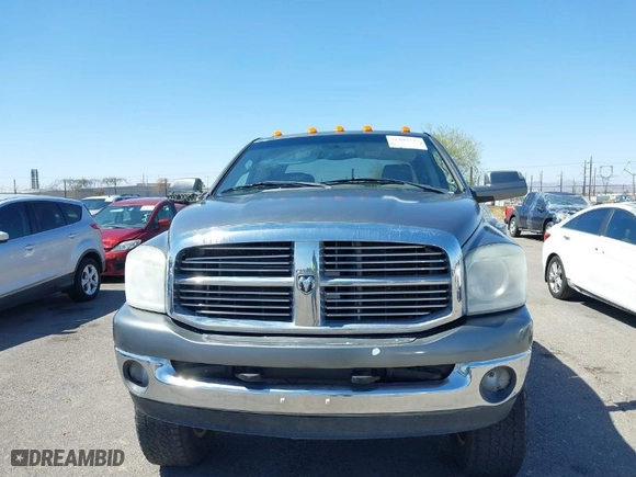 2008 Dodge Ram 1500 SLT with VIN 1D7HU18248J238366, listed as a IAAI auction lot 41809277 with 236,605 mi miles. Bid and sale history available at carsss.com. Image 12.