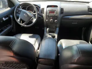 2011 Kia Sorento LX with VIN 5XYKT3A10BG106020, listed as a Copart auction lot 46151355 with 244,140 mi miles and Salvage Title. Bid and sale history available at DreamBid. Image 8.