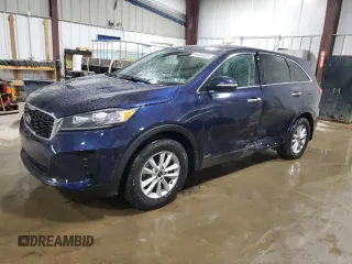 2020 Kia Sorento LX with VIN 5XYPGDA30LG677865, listed as a Copart auction lot 44606355 with 77,099 mi miles and Salvage Title. Bid and sale history available at carsss.com. Image 1.
