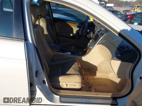 2004 Acura TL with VIN 19UUA66234A068367, listed as a IAAI auction lot 41292963 with 194,783 mi miles. Bid and sale history available at carsss.com. Image 5.