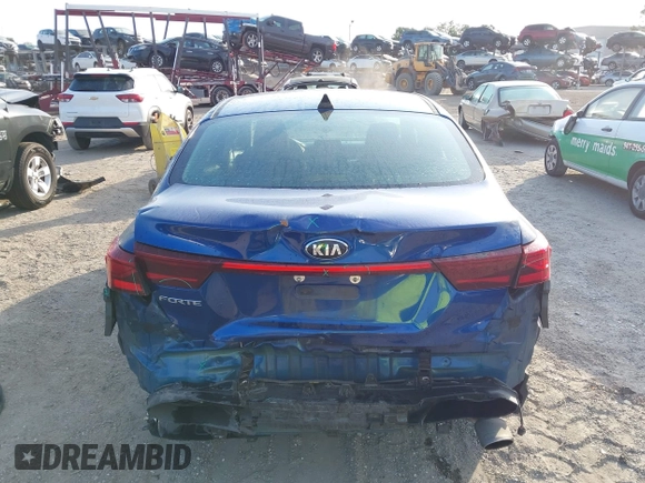 2019 Kia Forte LXS with VIN 3KPF24AD7KE031575, listed as a IAAI auction lot 41970367 with 189,353 mi miles and . Bid and sale history available at carsss.com. Image 17.