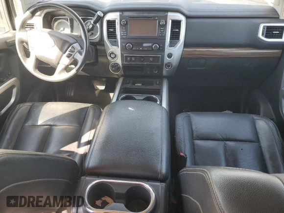 2018 Nissan Titan Pro-4X z VIN 1N6AA1E56JN505022, wystawiony jako Copart lot #50564285 z przebiegiem 249 986 mil mil oraz Szkoda całkowita • Salvage title. Historia ofert i sprzedaży dostępna na DreamBid. Obrazek 8.