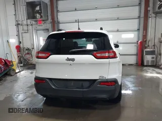 2016 Jeep Cherokee Sport z VIN 1C4PJLAB2GW291282, wystawiony jako IAAI lot #41579554 z przebiegiem 121 590 mil mil oraz . Historia ofert i sprzedaży dostępna na DreamBid. Obrazek 16.