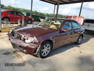 2008 Mercedes-Benz E 320 with VIN WDBUF22X88B210981, listed as a Copart auction lot 57561625 with 180,665 mi miles and Salvage title. Bid and sale history available at DreamBid. Image 1.