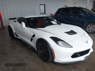 2019 Chevrolet Corvette Grand Sport 1LT z VIN 1G1YW2D75K5107127, wystawiony jako IAAI lot #41440487 z przebiegiem Nie podano mil oraz . Historia ofert i sprzedaży dostępna na DreamBid. Obrazek 1.