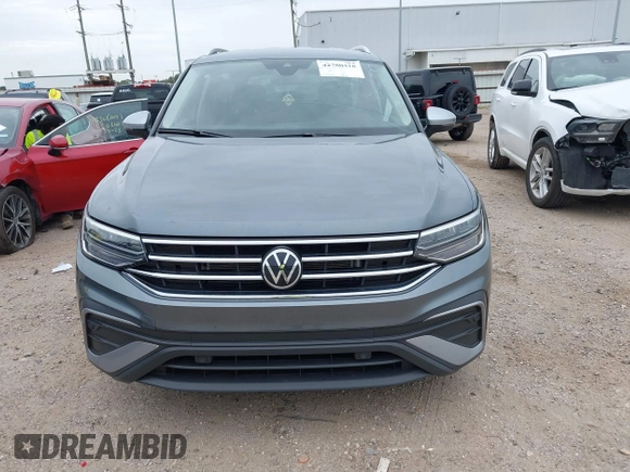 2024 Volkswagen Tiguan Wolfsburg Edition with VIN 3VV5B7AX6RM234966, listed as a IAAI auction lot 42780418 with 11,793 mi miles and . Bid and sale history available at DreamBid. Image 11.