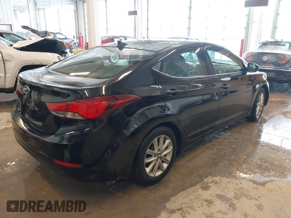 2015 Hyundai Elantra SE with VIN 5NPDH4AE4FH634354, listed as a IAAI auction lot 41596658 with 202,820 mi miles. Bid and sale history available at carsss.com. Image 4.