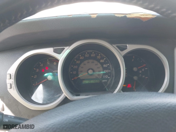 2004 Toyota 4Runner SR5 with VIN JTEZU14R640026906, listed as a IAAI auction lot 42042898 with 351,469 mi miles. Bid and sale history available at carsss.com. Image 7.