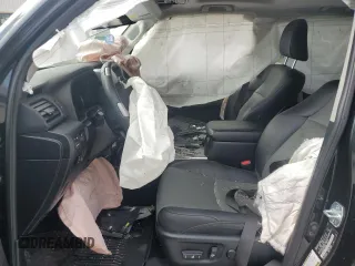 2018 Toyota 4Runner SR5 z VIN JTEBU5JR1J5531022, wystawiony jako Copart lot #57049625 z przebiegiem Nie podano mil oraz Szkoda całkowita • Salvage title. Historia ofert i sprzedaży dostępna na DreamBid. Obrazek 7.