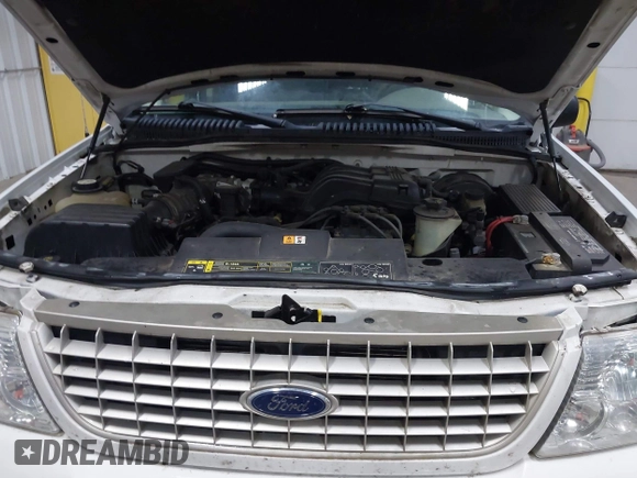 2004 Ford Explorer Eddie Bauer with VIN 1FMDU74K74ZA10371, listed as a IAAI auction lot 42281140 with 192,568 mi miles and . Bid and sale history available at DreamBid. Image 10.
