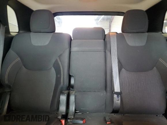 2017 Jeep Cherokee Latitude с VIN 1C4PJMCS4HW500557, выставлен на аукционе Copart как лот 54408435 с пробегом 125 360 миль миль и Списание • Salvage title. История ставок и продаж доступна на DreamBid. Изображение 10.