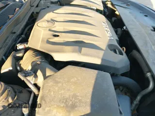 2017 Chevrolet Impala LT z VIN 2G1105S35H9104759, wystawiony jako IAAI lot #43360347 z przebiegiem 161 844 mil mil oraz . Historia ofert i sprzedaży dostępna na DreamBid. Obrazek 19.