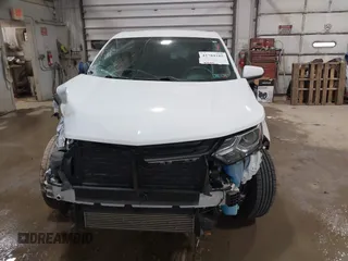 2019 Chevrolet Equinox LT z VIN 2GNAXUEV2K6209592, wystawiony jako IAAI lot #41784185 z przebiegiem 56 709 mil mil oraz . Historia ofert i sprzedaży dostępna na DreamBid. Obrazek 12.