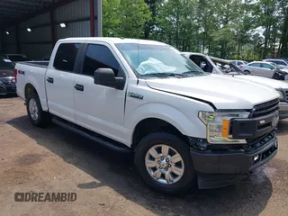 2018 Ford F-150 XL z VIN 1FTEW1EB4JFB72728, wystawiony jako IAAI lot #39974264 z przebiegiem 185 958 mil mil oraz . Historia ofert i sprzedaży dostępna na DreamBid. Obrazek 1.