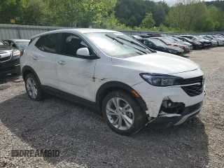2023 Buick Encore GX Preferred z VIN KL4MMBS22PB101128, wystawiony jako Copart lot #55242915 z przebiegiem 12 120 mil mil oraz Szkoda całkowita • Salvage title. Historia ofert i sprzedaży dostępna na DreamBid. Obrazek 4.