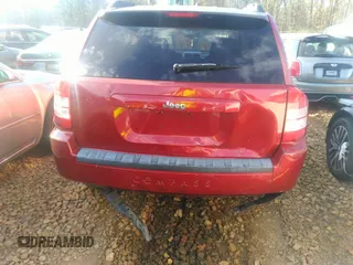2008 Jeep Compass Sport with VIN 1J8FT470X8D683997, listed as a IAAI auction lot 41674953 with 208,646 mi miles. Bid and sale history available at carsss.com. Image 6.
