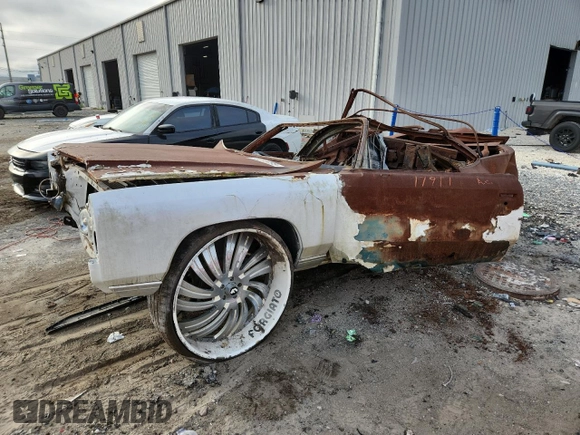 1971 Chevrolet Caprice z VIN 164671Y134698, wystawiony jako Copart lot #62913795 z przebiegiem Nie podano mil oraz Nie do naprawy • Non repairable. Historia ofert i sprzedaży dostępna na DreamBid. Obrazek 1.