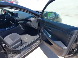 2024 Nissan Sentra SV with VIN 3N1AB8CV2RY315005, listed as a IAAI auction lot 42725881 with 36,271 mi miles and . Bid and sale history available at DreamBid. Image 5.