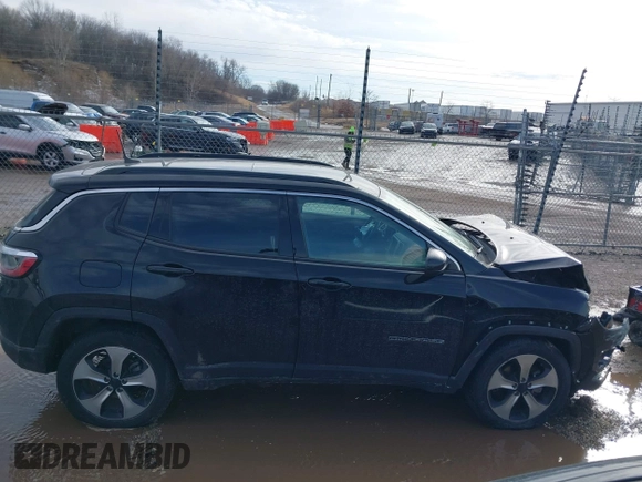 2020 Jeep Compass Latitude with VIN 3C4NJDBB1LT112676, listed as a IAAI auction lot 41651583 with 73,528 mi miles. Bid and sale history available at carsss.com. Image 13.