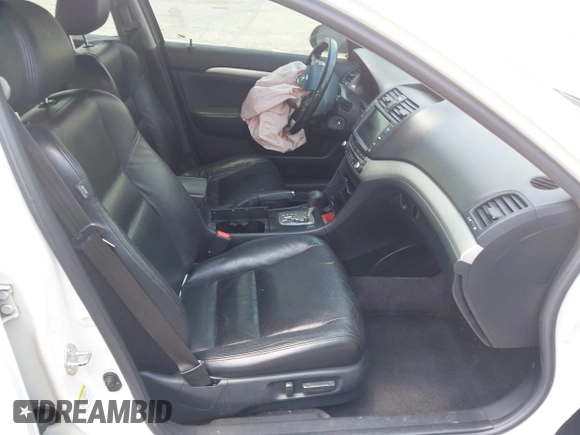 2008 Acura TSX Nav with VIN JH4CL96928C004249, listed as a IAAI auction lot 42590113 with 279,769 mi miles and . Bid and sale history available at DreamBid. Image 5.