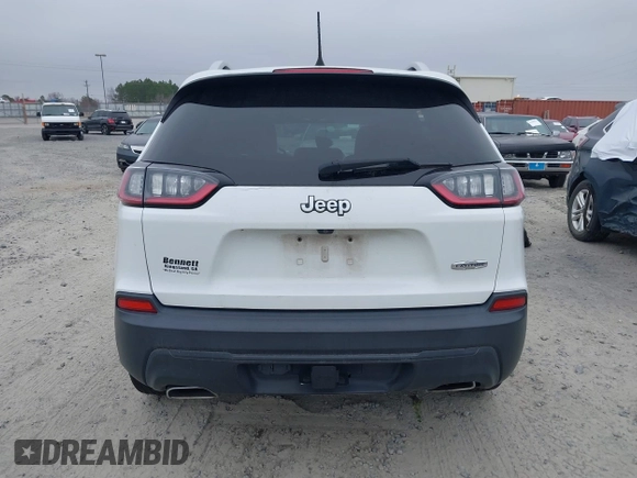 2019 Jeep Cherokee Latitude Plus with VIN 1C4PJLLN5KD171875, listed as a IAAI auction lot 41522475 with 82,161 mi miles. Bid and sale history available at carsss.com. Image 15.