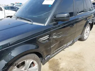 2013 Land Rover Range Rover Sport HSE Lux with VIN SALSK2D45DA808283, listed as a IAAI auction lot 42025286 with 45,960 mi miles and . Bid and sale history available at DreamBid. Image 6.
