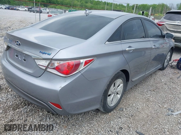 2014 Hyundai Sonata Limited with VIN KMHEC4A48EA116629, listed as a IAAI auction lot 42070212 with 95,295 mi miles and . Bid and sale history available at carsss.com. Image 4.