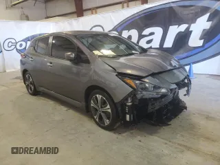 2022 Nissan LEAF SV with VIN 1N4AZ1CV8NC555264, listed as a Copart auction lot 45670885 with 27,089 mi miles and Salvage Title. Bid and sale history available at DreamBid. Image 4.