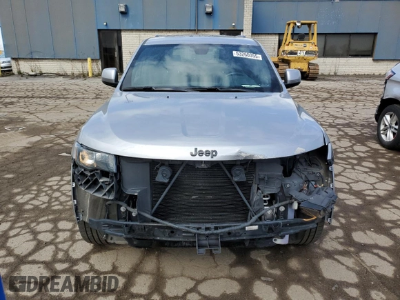 2018 Jeep Grand Cherokee Altitude with VIN 1C4RJFAG7JC334979, listed as a Copart auction lot 53260355 with 104,838 mi miles and Clean title. Bid and sale history available at DreamBid. Image 5.