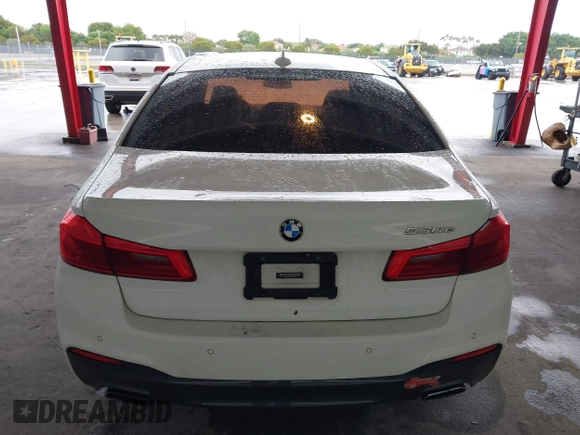 2018 BMW 5 Series 530e с VIN WBAJA9C57JB249475, выставлен на аукционе IAAI как лот 42232097 с пробегом 107 341 миль миль и . История ставок и продаж доступна на DreamBid. Изображение 16.