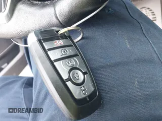2020 Ford Escape SEL с VIN 1FMCU0H69LUA66727, выставлен на аукционе IAAI как лот 42605199 с пробегом 59 013 миль миль и . История ставок и продаж доступна на DreamBid. Изображение 11.