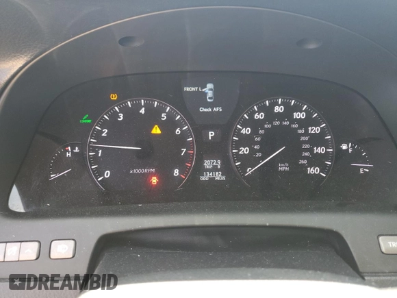 2010 Lexus LS 460 z VIN JTHCL5EF9A5008292, wystawiony jako Copart lot #55456485 z przebiegiem 134 182 mil mil oraz Szkoda całkowita • Salvage title. Historia ofert i sprzedaży dostępna na DreamBid. Obrazek 9.