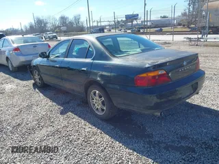 2000 Acura TL with VIN 19UUA5660YA016391, listed as a IAAI auction lot 41569131 with 107,692 mi miles. Bid and sale history available at carsss.com. Image 3.