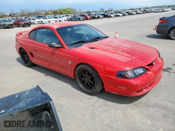 1995 Ford Mustang with VIN 1FALP4041SF262621, listed as a Copart auction lot 50466635 with 147,042 mi miles and Clean Title. Bid and sale history available at carsss.com. Image 4.