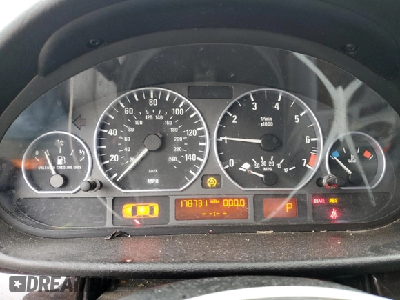 2004 BMW 3 Series 330xi with VIN WBAEW53484PN33398, listed as a Copart auction lot 43168675 with 178,731 mi miles and Salvage Title. Bid and sale history available at carsss.com. Image 9.