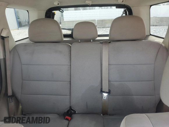 2010 Ford Escape XLT с VIN 1FMCU9D73AKC90488, выставлен на аукционе Copart как лот 49720915 с пробегом 202 707 миль миль и Чистый • Clean title. История ставок и продаж доступна на DreamBid. Изображение 10.