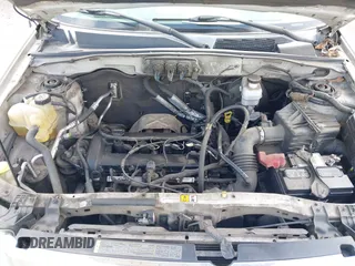 2008 Ford Escape XLS with VIN 1FMCU02Z28KC23844, listed as a IAAI auction lot 42343747 with 204,062 mi miles and . Bid and sale history available at DreamBid. Image 10.