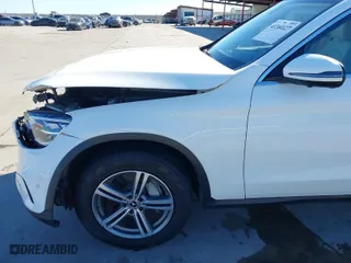 2020 Mercedes-Benz GLC with VIN W1N0G8DB4LF836149, listed as a IAAI auction lot 41244127 with 39,261 mi miles. Bid and sale history available at carsss.com. Image 17.