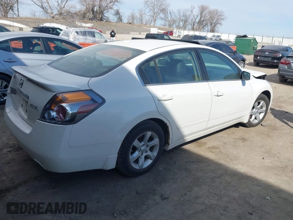 2008 Nissan Altima 2.5 S with VIN 1N4AL21E78C285006, listed as a IAAI auction lot 41788000 with 192,304 mi miles. Bid and sale history available at carsss.com. Image 4.