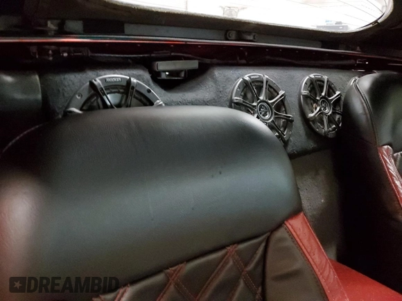 1999 Plymouth Prowler с VIN 1P3EW65G2XV502552, выставлен на аукционе Copart как лот 88120945 с пробегом 63 566 миль миль и Чистый • Clean title. История ставок и продаж доступна на DreamBid. Изображение 10.