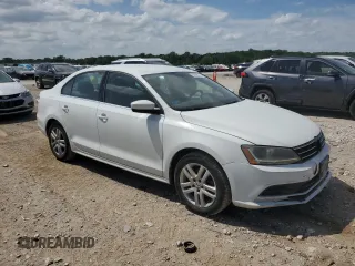 2017 Volkswagen Jetta S z VIN 3VW2B7AJ0HM226502, wystawiony jako Copart lot #62056735 z przebiegiem 88 496 mil mil oraz Szkoda całkowita • Salvage title. Historia ofert i sprzedaży dostępna na DreamBid. Obrazek 4.