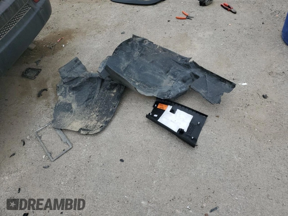2022 Jeep Compass Latitude with VIN 3C4NJDBB2NT124371, listed as a Copart auction lot 55983855 with Not provided miles and Salvage title. Bid and sale history available at DreamBid. Image 13.
