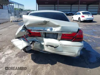 2004 Mercury Grand Marquis LS Premium z VIN 2MEHM75W64X681851, wystawiony jako IAAI lot #42389437 z przebiegiem 118 153 mil mil oraz . Historia ofert i sprzedaży dostępna na DreamBid. Obrazek 16.