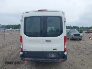 2015 Ford Transit Cargo с VIN 1FTNR2CM6FKA78480, выставлен на аукционе IAAI как лот 42516077 с пробегом 165 424 миль миль и . История ставок и продаж доступна на DreamBid. Изображение 16.