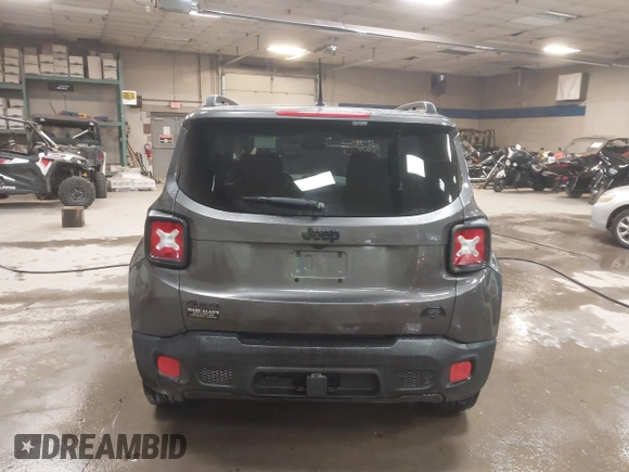 2016 Jeep Renegade Latitude with VIN ZACCJBBT5GPD69471, listed as a IAAI auction lot 40650863 with 137,944 mi miles. Bid and sale history available at carsss.com. Image 16.