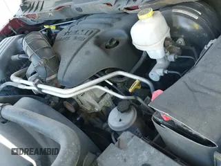 2011 Ram 1500 SLT z VIN 1D7RV1GT0BS620424, wystawiony jako IAAI lot #41530464 z przebiegiem 134 876 mil mil oraz . Historia ofert i sprzedaży dostępna na DreamBid. Obrazek 20.